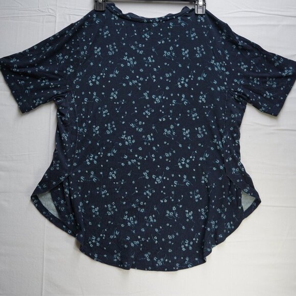 L.L.Bean Women's T-Shirt, Size Small, Blue & White Floral - Picture 4 of 4